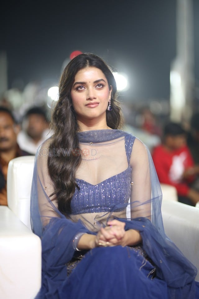 Heroine Bhagyashri Borse at Andhra King Taluka Pre Release Event Pictures 03