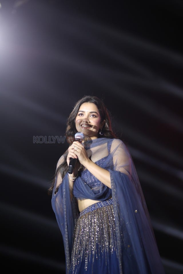 Heroine Bhagyashri Borse at Andhra King Taluka Pre Release Event Pictures 09