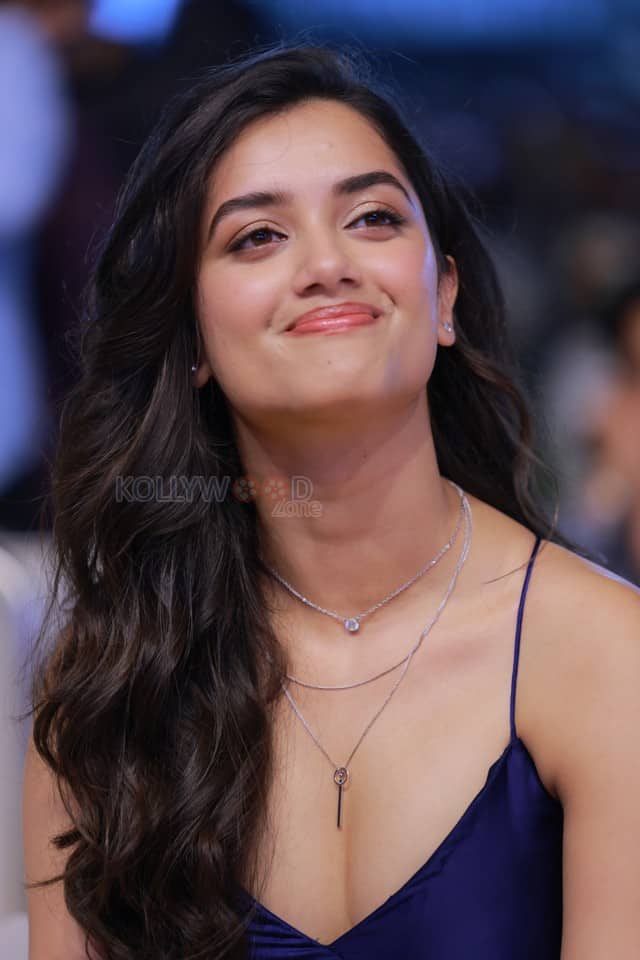 Heroine Bhagyashri Borse at Kingdom Movie Pre Release Event Photos 47