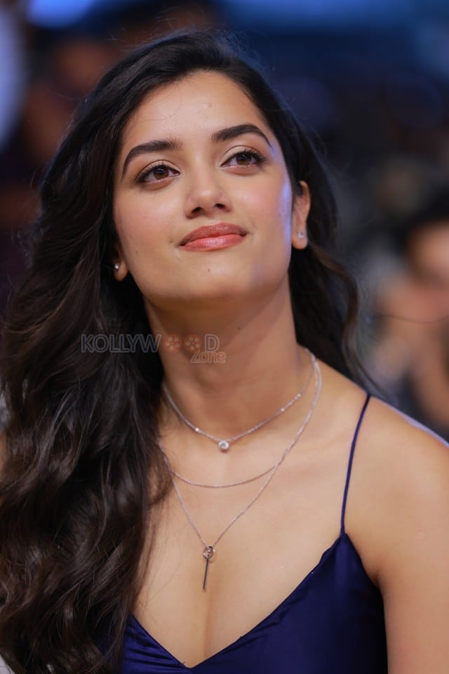 Heroine Bhagyashri Borse at Kingdom Movie Pre Release Event Photos 49
