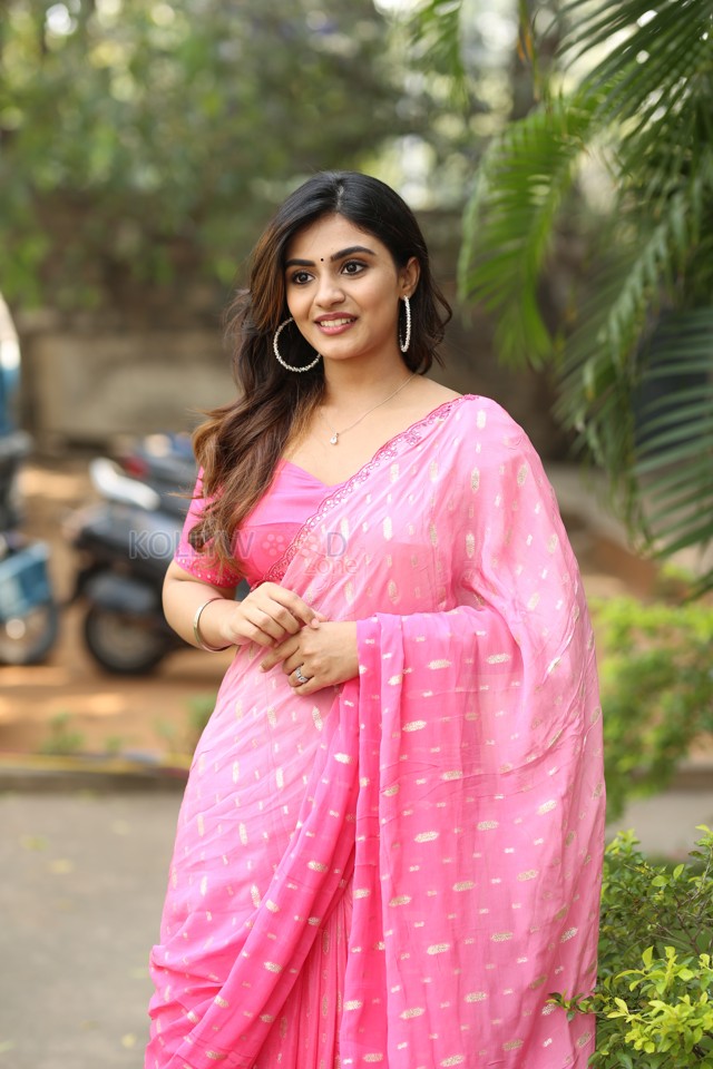 Actress Nayan Sarika at KA Movie Press Meet Pictures 30