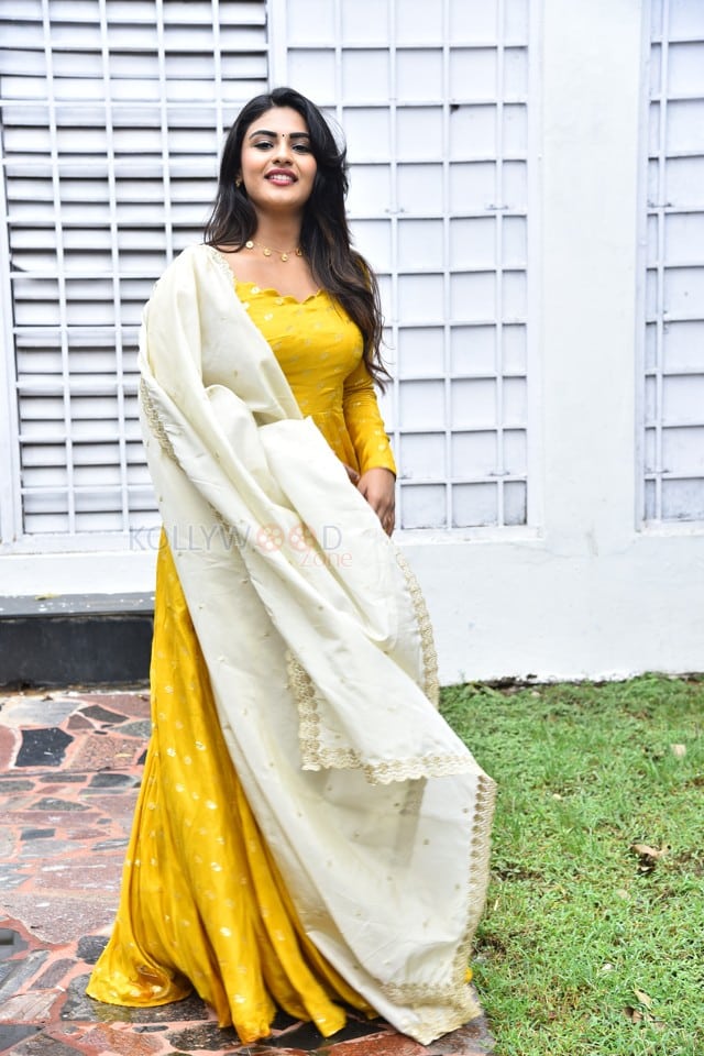 Actress Nayan Sarika at Pink Elephant Pictures Production No 2 Launch Photos 07