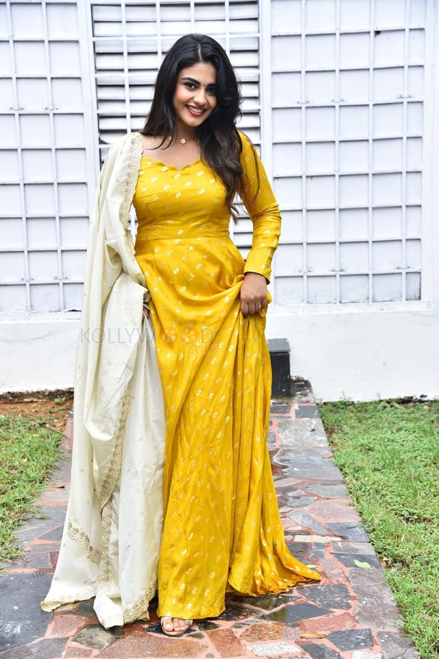 Actress Nayan Sarika at Pink Elephant Pictures Production No 2 Launch Photos 08