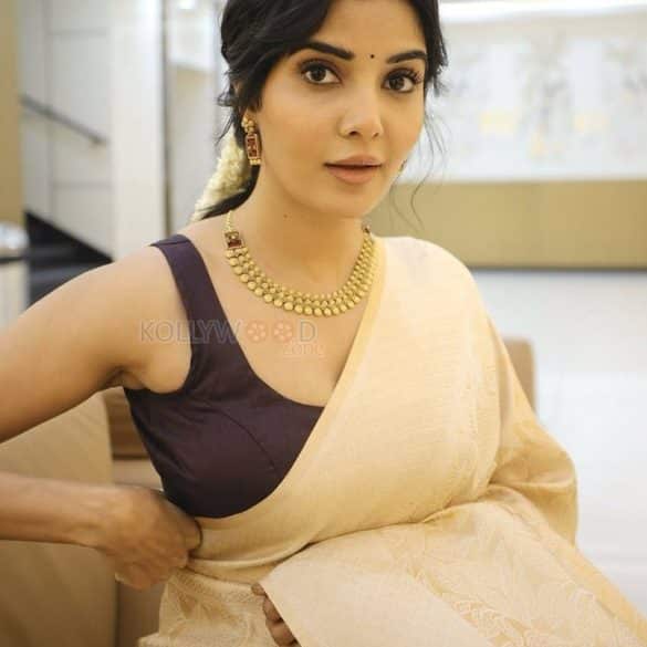 Madhuri Jain