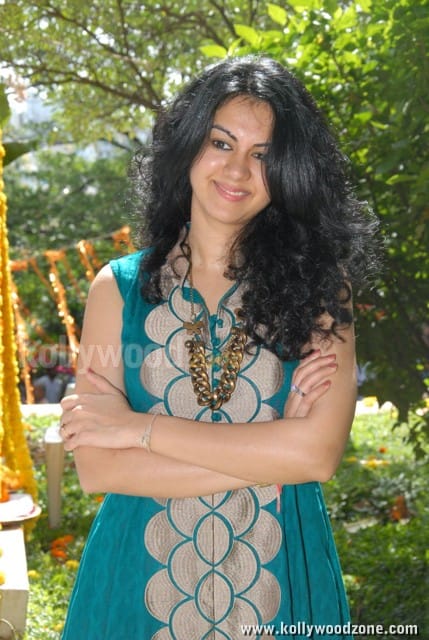 Film Actress Kamna Jethmalani Photos 09