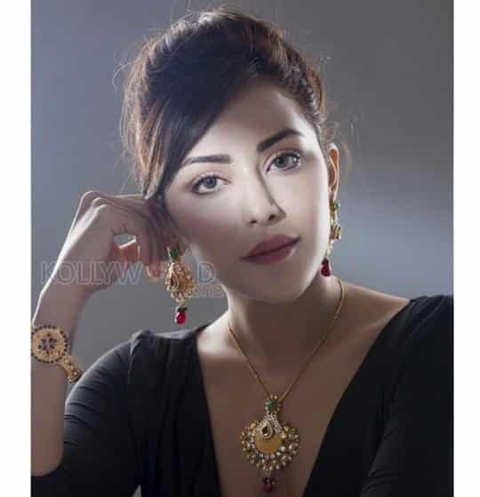 Indian Polish Actress Angela Krislinzki Hot Photos 28
