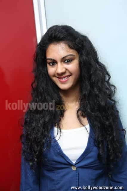 Kamna Jethmalani At Naveena Clinic Opening Pictures 04