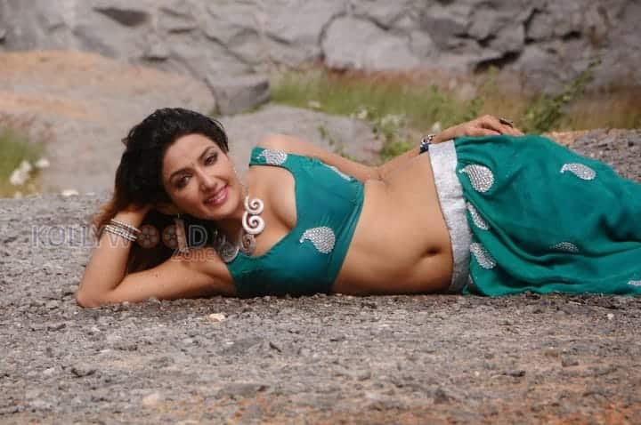 Sonia Mann Sexy Photos 05