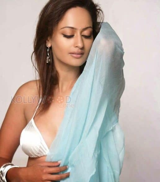 Kaveri Jha