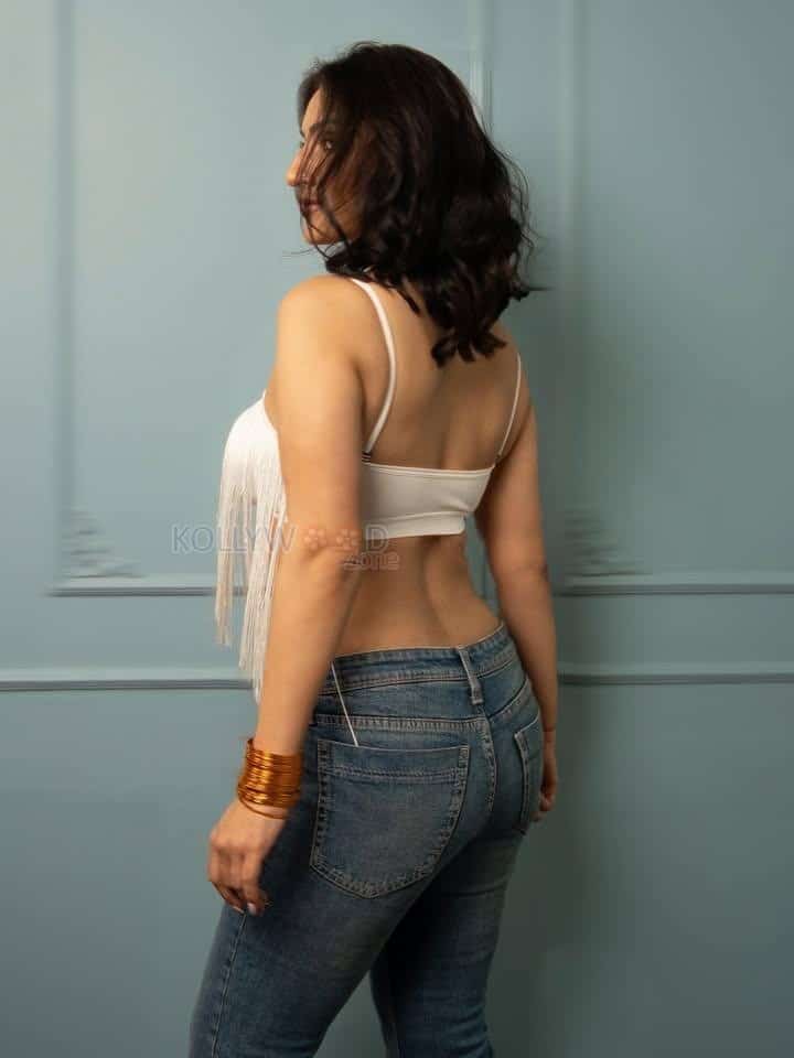 Bold and Hot Shivangi Verma in a White Fringed Crop Top with a Blue Denim Pant Photos 04
