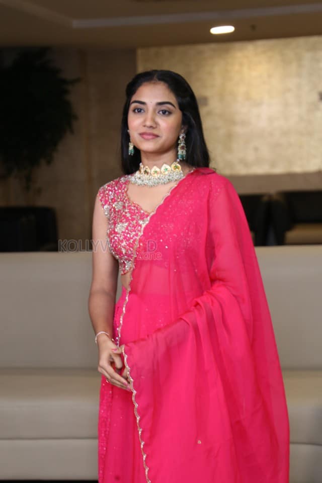 Heroine Malavika Manoj at Oh Bhama Ayyo Rama Movie Pre Release Event Pictures 24