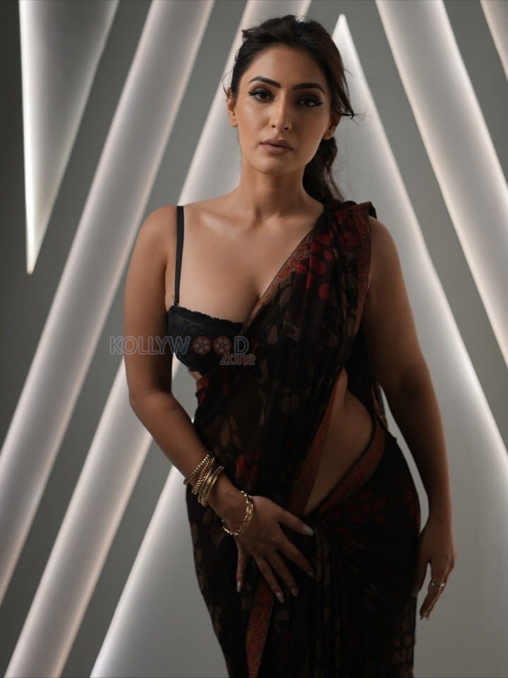 Hot Shivangi Verma in a Black Red Floral Saree with a Black Lace Bustier Style Sleeveless Blouse Photos 03