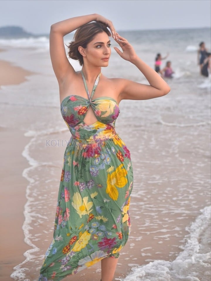 Zila Gorakhpur Actress Shivangi Verma in a Vibrant Floral Halter Dress Photos 01