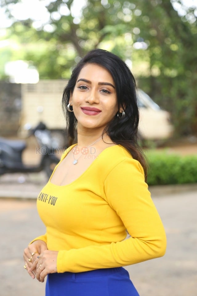 Actress Preetei Sundar at Katha Keli Teaser Launch Photos 11