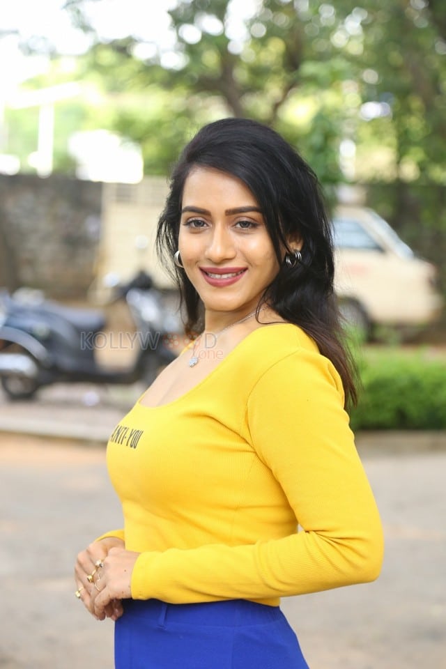 Actress Preetei Sundar at Katha Keli Teaser Launch Photos 12