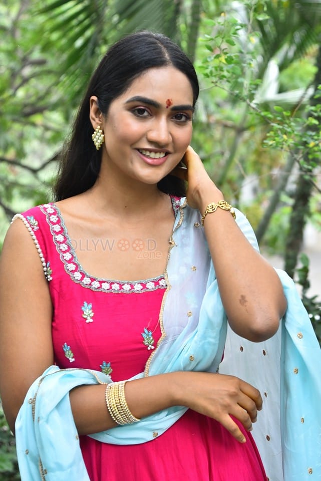 Actress Kajal Choudhary at Ananganaga Movie Success Meet Photos 17