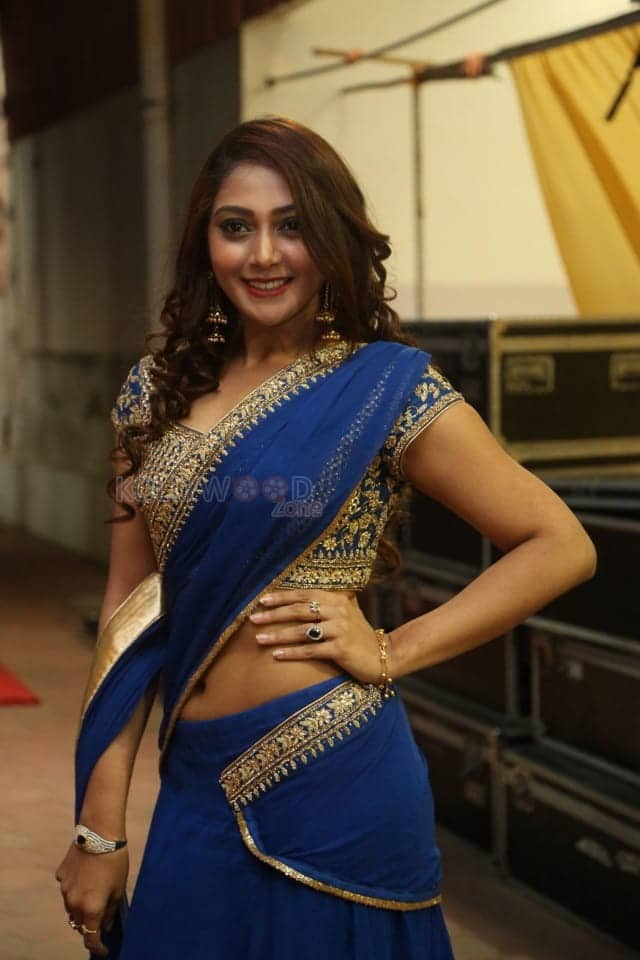 Actress Model Natasha Doshi Photos 27