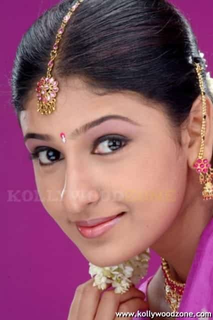 Actress Monika Stills 009