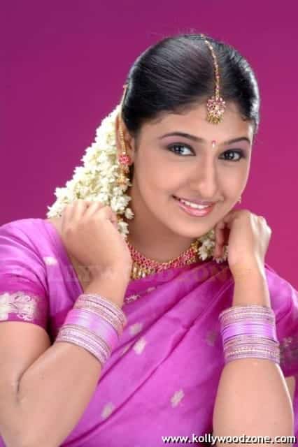 Actress Monika Stills 022