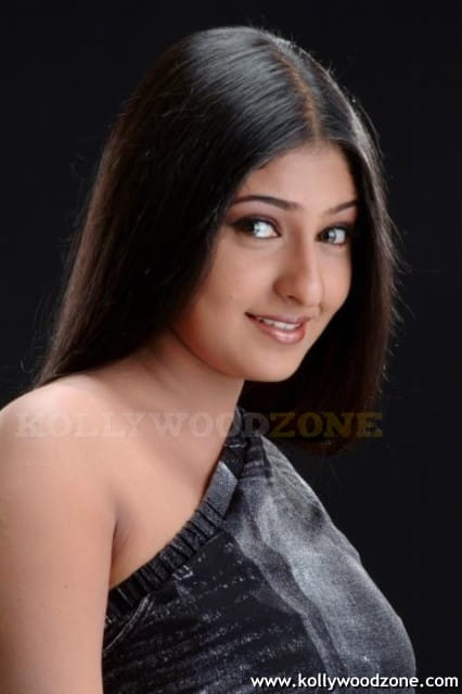 Actress Monika Stills 057