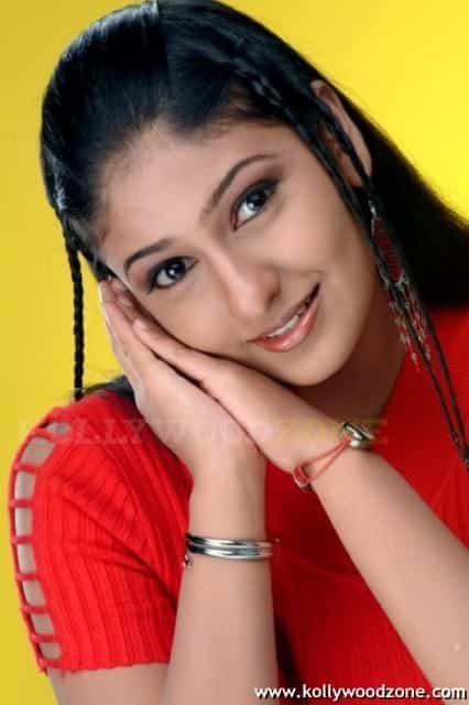 Actress Monika Stills 062