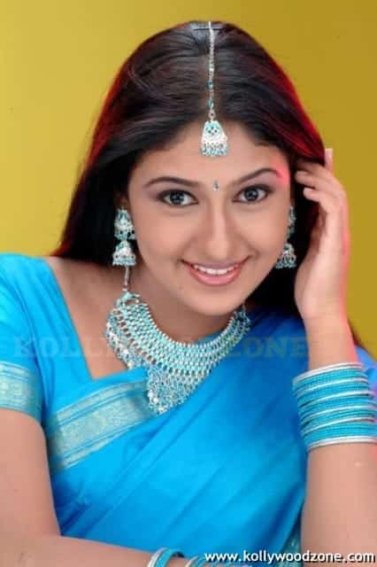 Actress Monika Stills 068