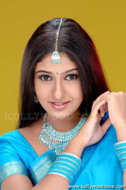 Actress Monika Stills 072