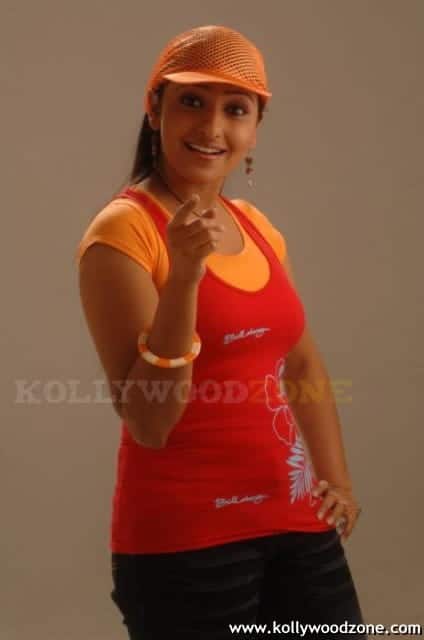 Actress Monika Stills 079