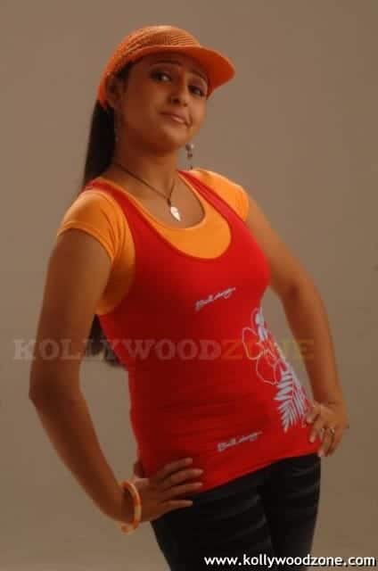 Actress Monika Stills 084