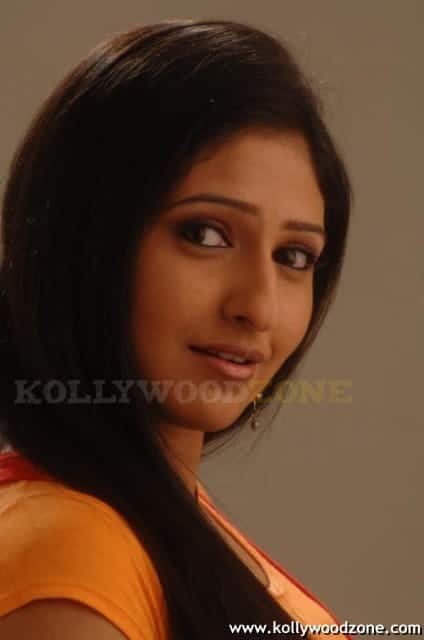 Actress Monika Stills 090