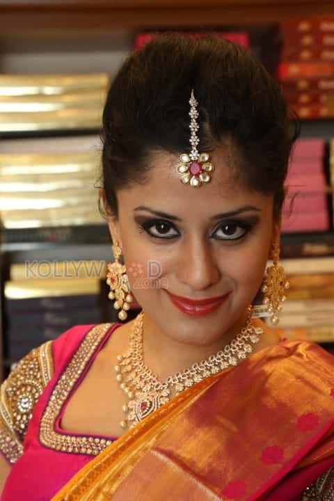 Anukruthi Saree Photos 11