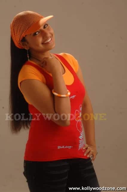 Sexy Actress Monica Hot Pics 05
