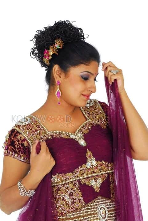 Tamil Actress Monica Photos 18