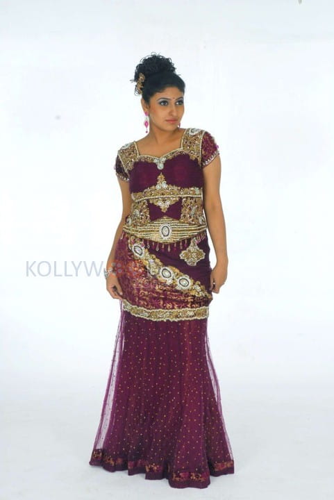 Tamil Actress Monica Photos 27