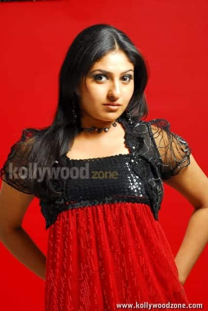 Tamil Actress Monica Pictures 01