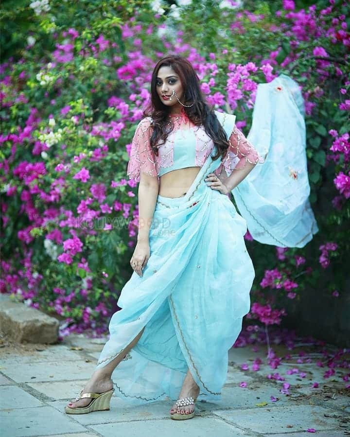 Tollywood Actress Natasha Doshi Photos 10