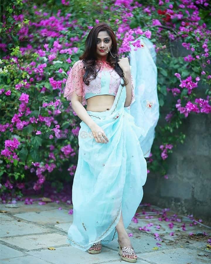 Tollywood Actress Natasha Doshi Photos 11
