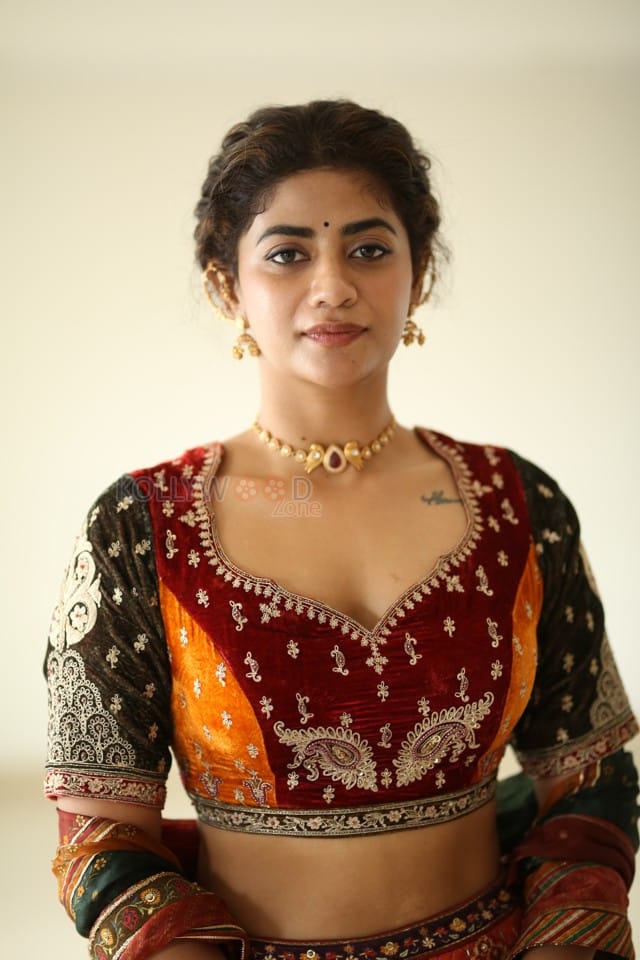 Actress Abhignya Vuthaluru at Viraatapalem Trailer Launch Photos 05