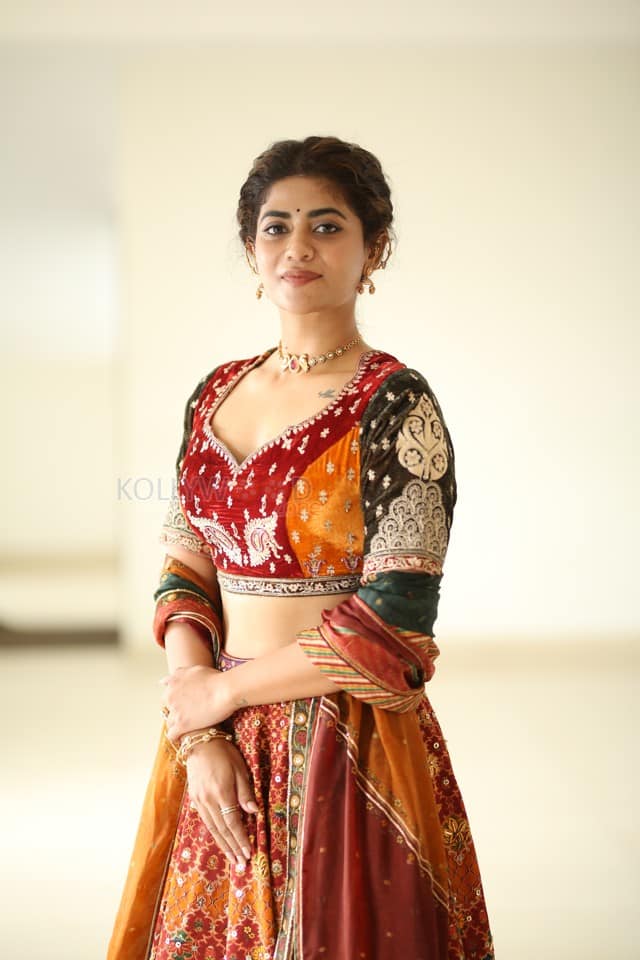 Actress Abhignya Vuthaluru at Viraatapalem Trailer Launch Photos 19