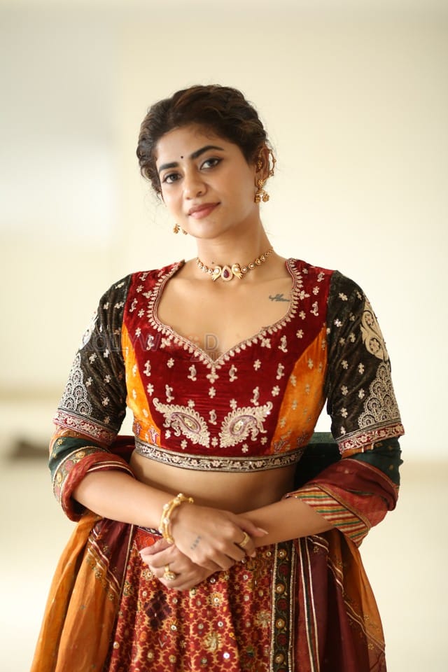 Actress Abhignya Vuthaluru at Viraatapalem Trailer Launch Photos 21