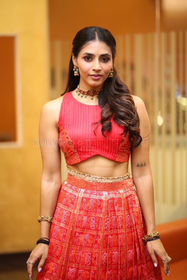 Actress Sapthami Gowda at Thammudu Trailer Launch Photos 18