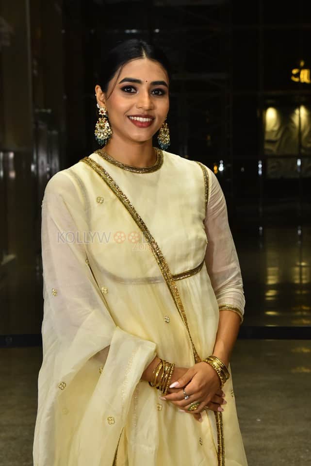 Heroine Sapthami Gowda at Thammudu Movie Pre Release Event Stills 16