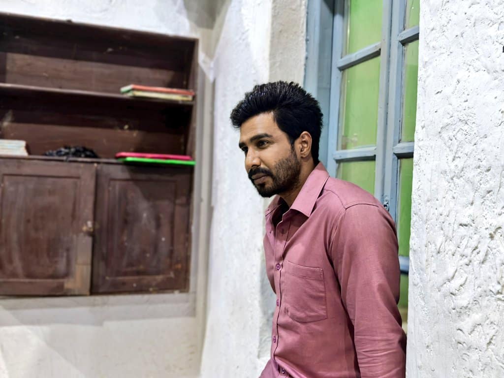 Irandu Vaanam Still