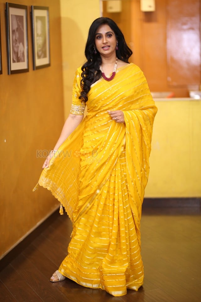 Actress Laya Gorty at Thammudu Trailer Launch Event Photos 09