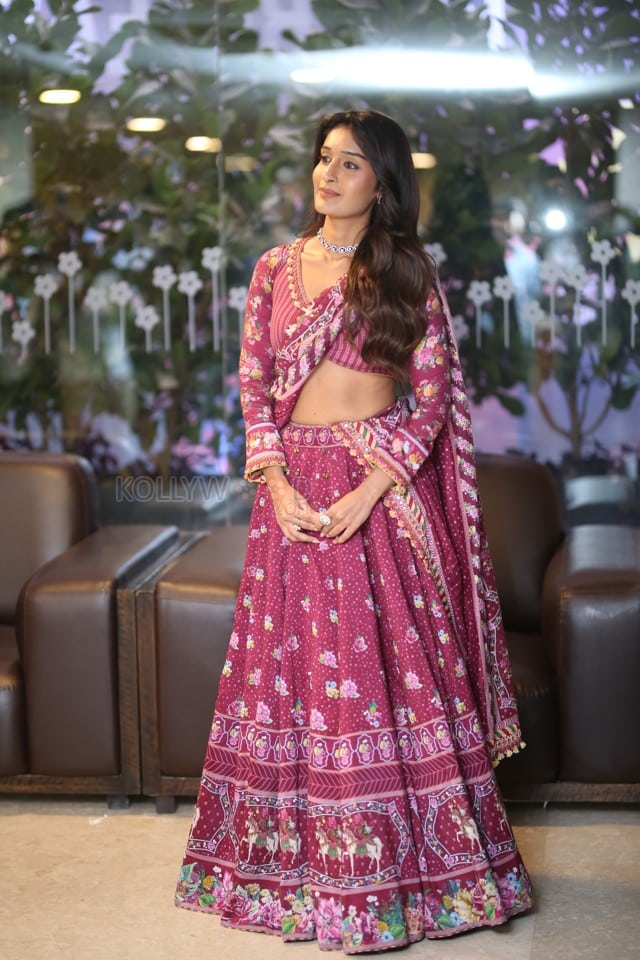 Actress Niharika NM at Mithra Mandali Movie Pre Release Event Pictures 03