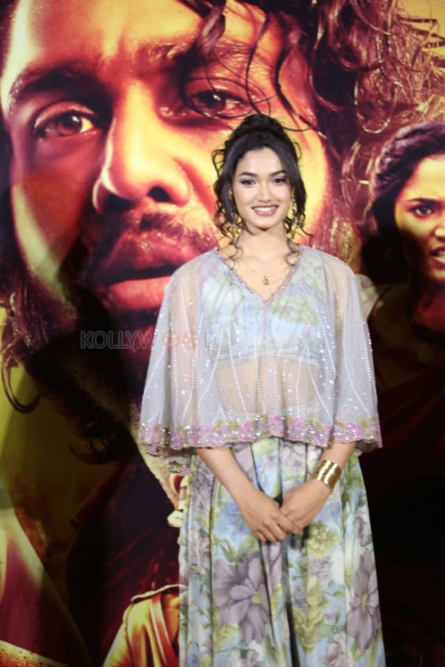 Actress Reeshma Nanaiah at KD The Devil Teaser Launch Event Pictures 18