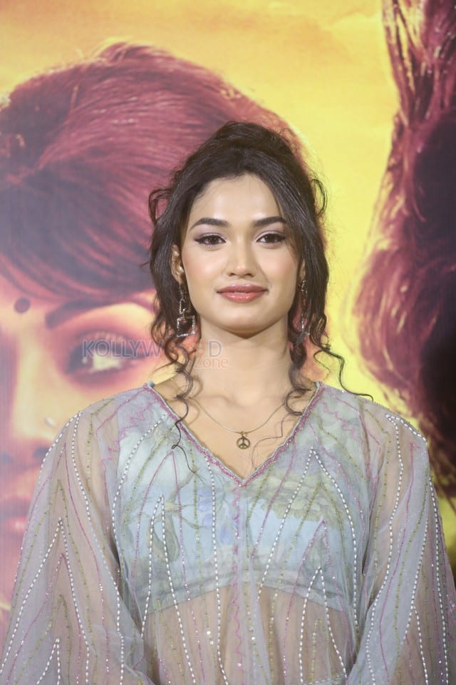 Actress Reeshma Nanaiah at KD The Devil Teaser Launch Event Pictures 23