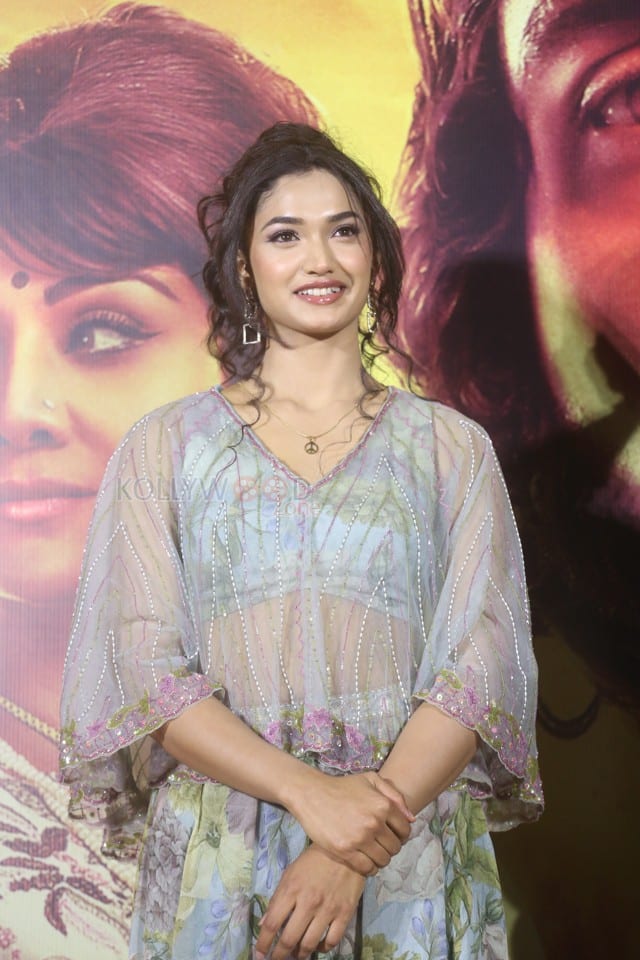 Actress Reeshma Nanaiah at KD The Devil Teaser Launch Event Pictures 31