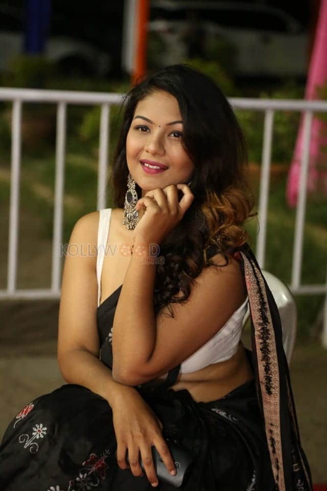 Actress Aditi Myakal At 49Th Cinegoer Awards Photos 01