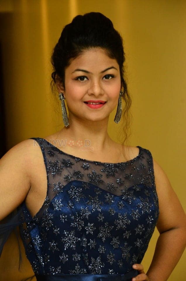 Actress Aditi Myakal Latest Photos 19